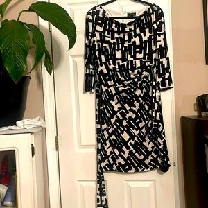 Tahari Glenda Wrap Dress Size 12